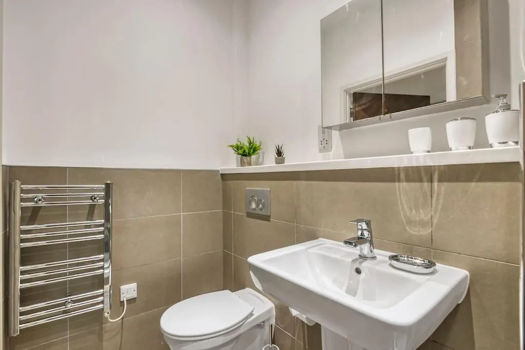 Cosy & Modern Studio Daire Londra 0*,  Birleşik Krallık